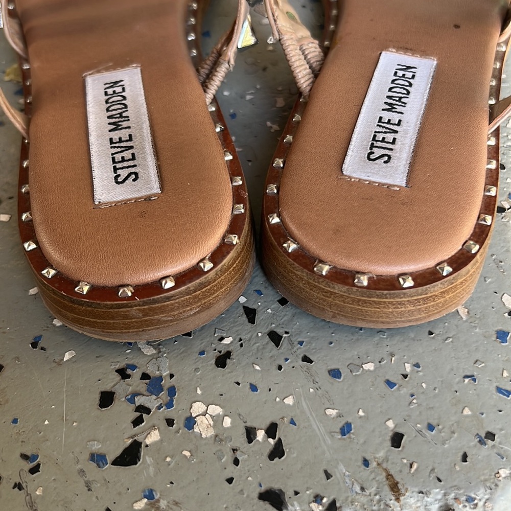 Steve Madden rockstud sandals - Picture 7 of 9